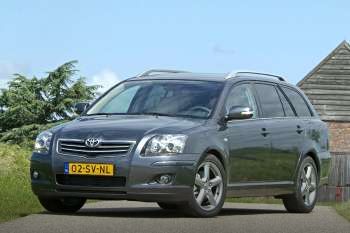 Toyota Avensis Wagon 2.0 16v VVT-i D4 Luna