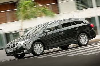 Toyota Avensis Wagon 2.0 D-4D-F Dynamic Business