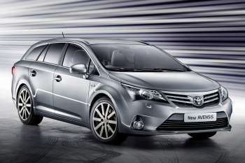 Toyota Avensis Wagon 2.2 D-4D-F Dynamic Business