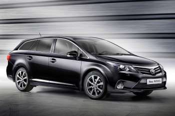 Toyota Avensis 2012