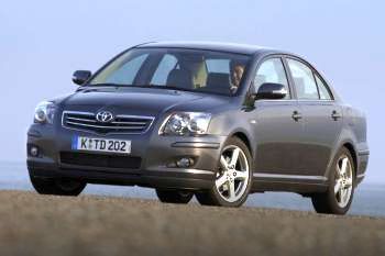 Toyota Avensis 1.8 16v VVT-i Terra