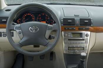 Toyota Avensis 2.2 D-4D D-CAT Executive