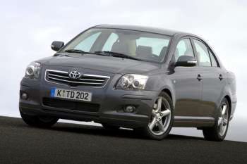 Toyota Avensis 2.0 16v VVT-i D4 Luna