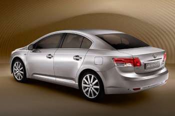 Toyota Avensis 1.8 VVT-i Dynamic