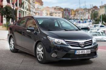 Toyota Avensis 2.0 VVT-i Dynamic Business