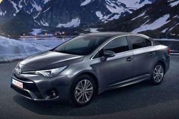 Toyota Avensis 1.8 VVT-i Dynamic