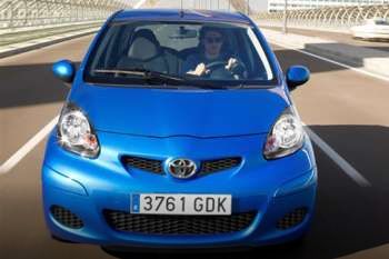 Toyota Aygo 1.0 12v VVT-i Dynamic Blue