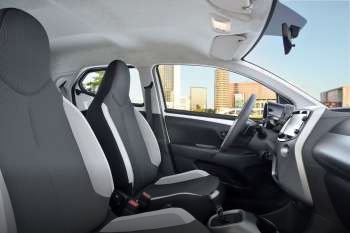 Toyota Aygo 1.0 VVT-i X-play