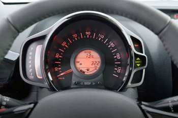 Toyota Aygo 1.0 VVT-i X-fun