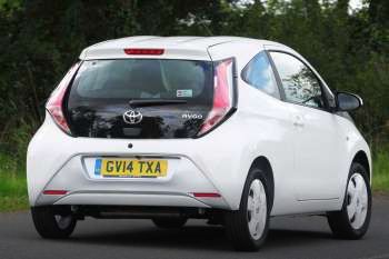 Toyota Aygo 1.0 VVT-i X-nav