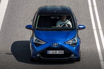 Toyota Aygo 1.0 VVT-i X-play