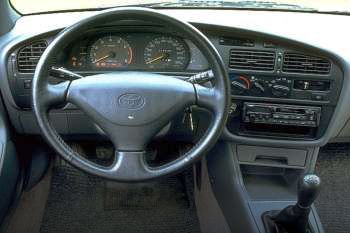 Toyota Camry Customwagon 2.2 GLi