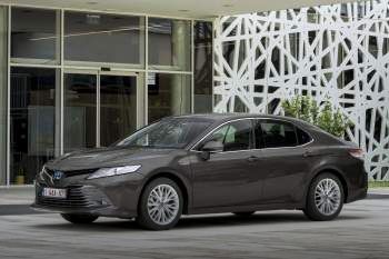 Toyota Camry 2019