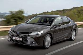 Toyota Camry 2.5 Hybrid Premium