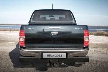 Toyota Hilux Dubbele Cabine 3.0 D-4D-F 4WD SR