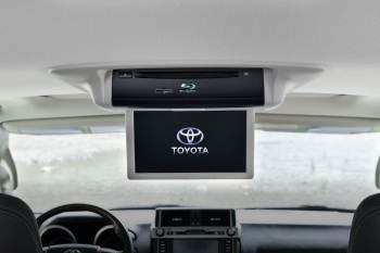 Toyota Land Cruiser Standard Roof Bli