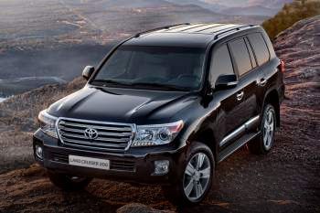 Toyota Land Cruiser V8 2012