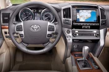 Toyota Land Cruiser V8 Standard Roof 4.5 D-4D Executive
