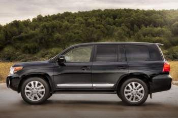 Toyota Land Cruiser V8 2012