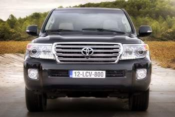 Toyota Land Cruiser V8 Van