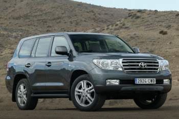 Toyota Land Cruiser V8