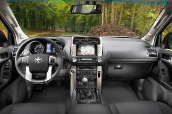 Toyota Land Cruiser 3.0 D-4D SX