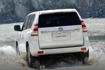 Toyota Land Cruiser 2013