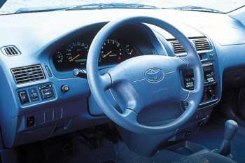 Toyota Picnic 1996