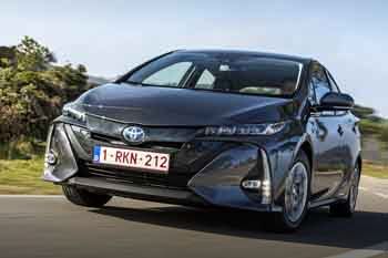 Toyota Prius 1.8 Plug-in Hybrid Dynamic