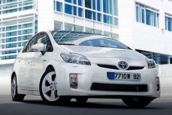 Toyota Prius 1.8 HSD Dynamic