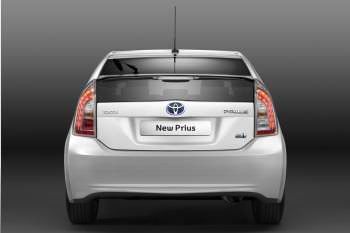 Toyota Prius 1.8 HSD Dynamic Business