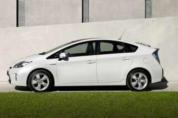 Toyota Prius 1.8 Plug-in Hybrid Dynamic Business