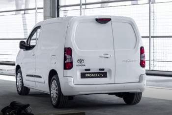 Toyota Proace City 1.5 D-4D 130hp Professional