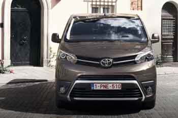 Toyota Proace Shuttle