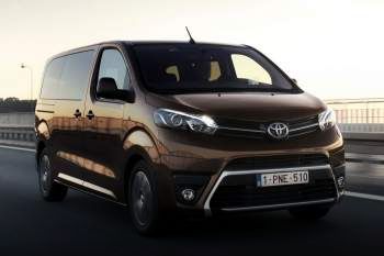 Toyota Proace Verso Compact 1.6 D-4D 115hp Dynamic