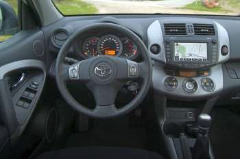 Toyota RAV4 2.2 D-4D D-CAT Executive