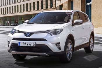 Toyota RAV4 2.5 Hybrid 2WD First Edition