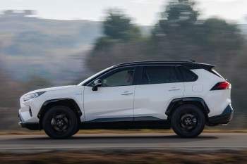 Toyota RAV4 2.5 Hybrid 2WD Dynamic