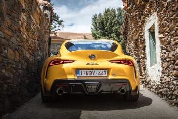 Toyota Supra GR 2.0 Launch Premium