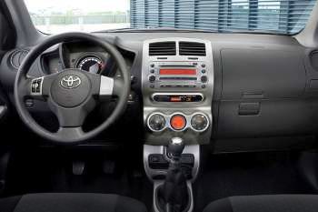 Toyota Urban Cruiser 1.3 VVT-i Aspiration