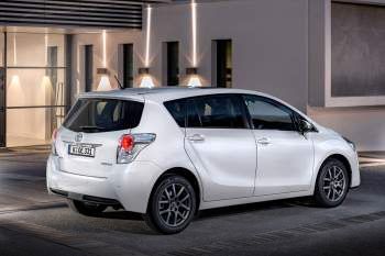 Toyota Verso Van