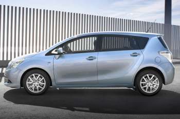 Toyota Verso 1.8 16v VVT-i Dynamic