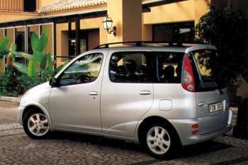 Toyota Yaris Verso 1.5 16v VVT-i Linea Luna