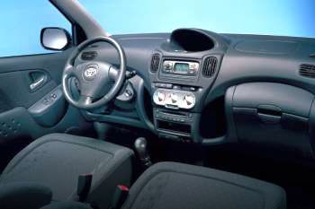 Toyota Yaris Verso 1.4 D4-D Linea Terra