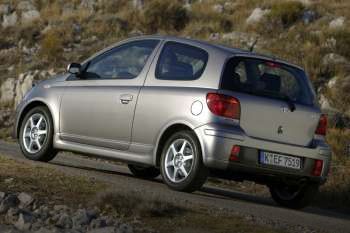 Toyota Yaris 2003