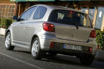 Toyota Yaris 2003