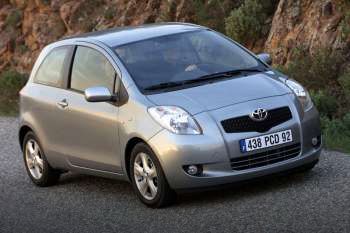 Toyota Yaris 1.0 12v VVT-i Linea Sol