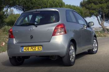 Toyota Yaris 1.0 12v VVT-i Linea Sol