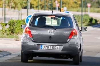 Toyota Yaris 1.0 12v VVT-i Access