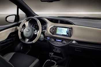 Toyota Yaris 1.5 Hybrid Design Sport